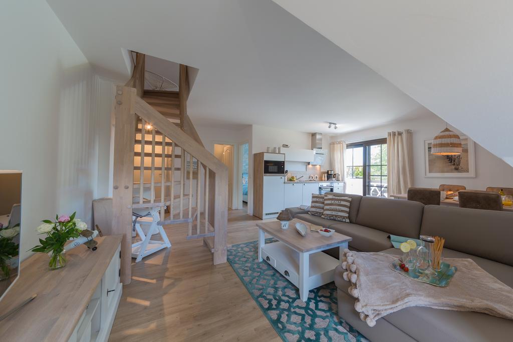 Ferienwohnungen Haus am Strand Ostseeheilbad Zingst Exterior foto